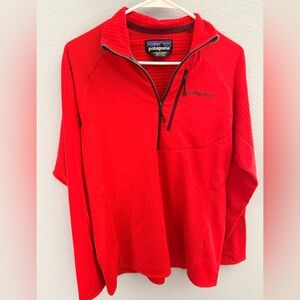 Patagonia Red Women's Quarter Zip Pullover Large